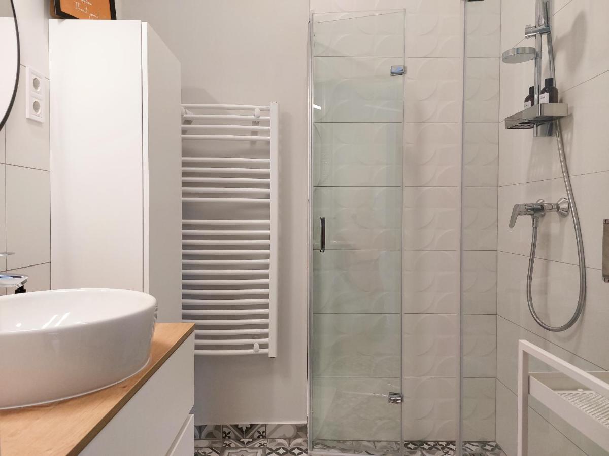 Linden Apartman 106 - Adults Only Мошонмадьяровар Экстерьер фото
